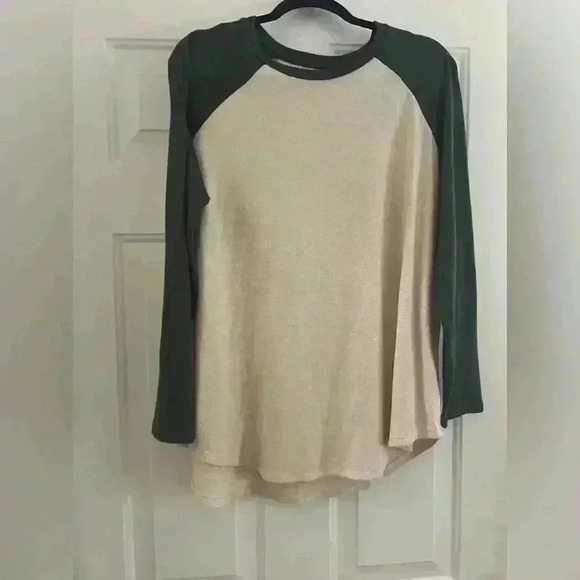 SUPER SOFT AE LARGE - Picture 1 of 3